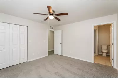 2427 18th Street S, Saint Petersburg, FL 33712 - Photo 9