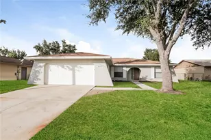 607 Estrada Ln, Kissimmee, FL 34758 - Photo 1