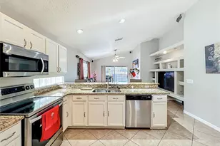 14826 Lady Victoria Blvd, Orlando, FL 32826 - Photo 15