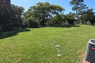 1048 Newbern St NE, Palm Bay, FL 32905 - Photo 29