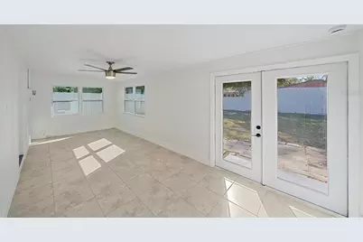 2138 Pine Terrace, Sarasota, FL 34231 - Photo 19