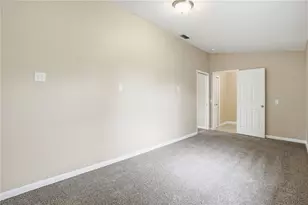 405 Park Ridge Ave, Tampa, FL 33617 - Photo 29