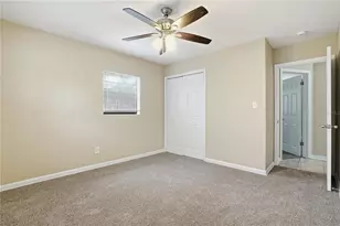 405 Park Ridge Ave, Tampa, FL 33617 - Photo 25