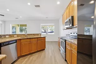 11337 Bridge Pine Dr, Riverview, FL 33569 - Photo 11