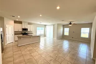 5576 Vigo Loop, Saint Cloud, FL 34771 - Photo 3