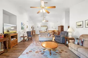 10320 Bumblebee Ln, Leesburg, FL 34788 - Photo 5