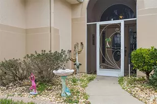 5740 Bounty Cir, Tavares, FL 32778 - Photo 7