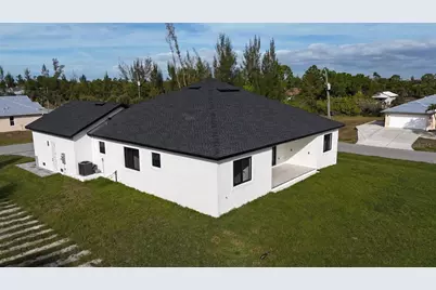 10426 Live Oak Road, Port Charlotte, FL 33981 - Photo 7