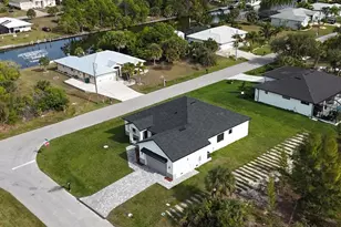 10426 Live Oak Rd, Port Charlotte, FL 33981 - Photo 13