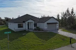 10426 Live Oak Rd, Port Charlotte, FL 33981 - Photo 5