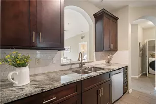 6466 Cava Alta Dr, Orlando, FL 32835 - Photo 11