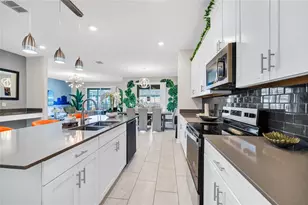 1053 Leader St, Davenport, FL 33896 - Photo 9