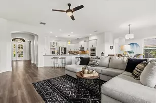 25612 Hawks Run Ln, Sorrento, FL 32776 - Photo 11