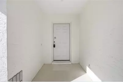 230 Indian Point Circle, Kissimmee, FL 34746 - Photo 7