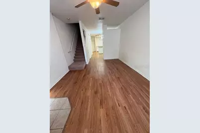 3543 SW 30th Way #110, Gainesville, FL 32608 - Photo 5