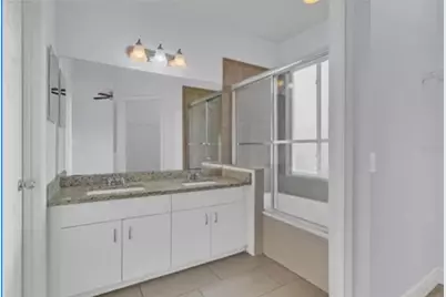 112 Ocean Bluff Drive, Kissimmee, FL 34759 - Photo 9