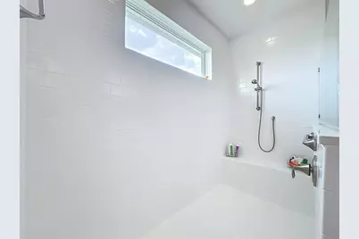 10224 Bay Lake Road, Groveland, FL 34736 - Photo 37