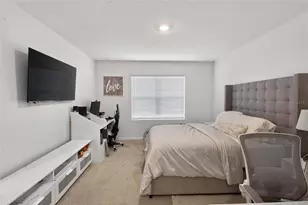 943 Brooklet Dr, Davenport, FL 33837 - Photo 5