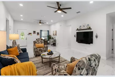 675 S Cedar Avenue, Orange City, FL 32763 - Photo 9