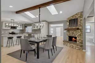 4240 N Landmark Dr, Orlando, FL 32817 - Photo 11