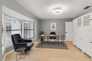 4240 N Landmark Dr, Orlando, FL 32817 - Photo 9