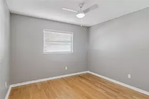 4240 N Landmark Dr, Orlando, FL 32817 - Photo 29