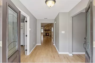 4240 N Landmark Drive, Orlando, FL 32817 - Photo 5