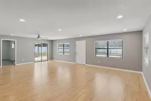 4240 N Landmark Dr, Orlando, FL 32817 - Photo 19