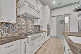 1018 Yates St, Orlando, FL 32804 - Photo 19