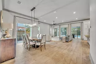 1018 Yates St, Orlando, FL 32804 - Photo 5