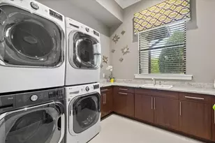 7840 Palmilla Ct, Reunion, FL 34747 - Photo 75