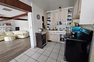 913 Emeralda Rd, Orlando, FL 32808 - Photo 9