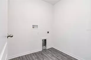 1668 Wynford Cir, Tavares, FL 32778 - Photo 9