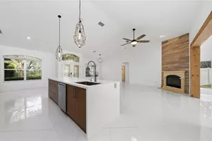 11036 Bronson Rd, Clermont, FL 34711 - Photo 7