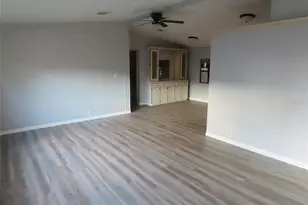 1077 Quail Dr, Deland, FL 32724 - Photo 3