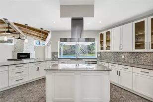 8922 Bay Cove Ct, Orlando, FL 32819 - Photo 31