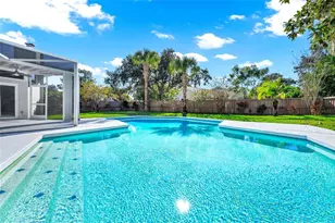 8922 Bay Cove Ct, Orlando, FL 32819 - Photo 19