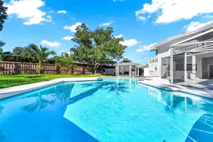 8922 Bay Cove Ct, Orlando, FL 32819 - Photo 21