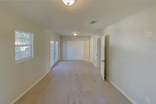 8265 SE 164th Pl, Summerfield, FL 34491 - Photo 11