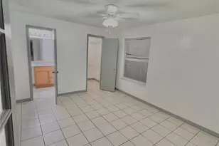 5761 Gatlin Ave, Orlando, FL 32822 - Photo 9