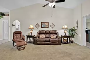 520 Sweetwater Way, Haines City, FL 33844 - Photo 3