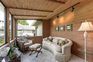 112 1st St, Tavares, FL 32778 - Photo 17