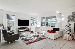 2215 Upland Ln, Apopka, FL 32712 - Photo 5