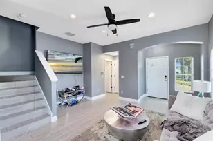 3891 Clubside Pointe Dr, Orlando, FL 32810 - Photo 5