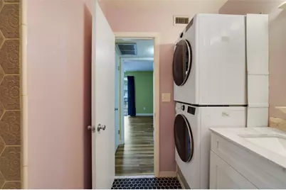 825 N Primrose Drive #204, Orlando, FL 32803 - Photo 9