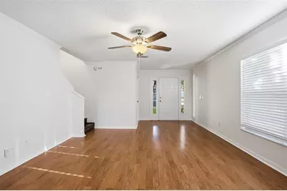 622 Cape Cod Circle, Valrico, FL 33594 - Photo 7