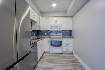 4610 W Gray Street #209, Tampa, FL 33609 - Photo 3