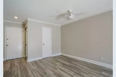 4610 W Gray Street #209, Tampa, FL 33609 - Photo 15