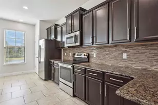 10866 Sunset Ridge Ln, Orlando, FL 32832 - Photo 5