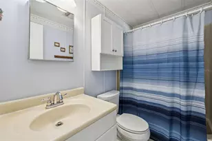 259 Pinewood Dr, Eustis, FL 32726 - Photo 25